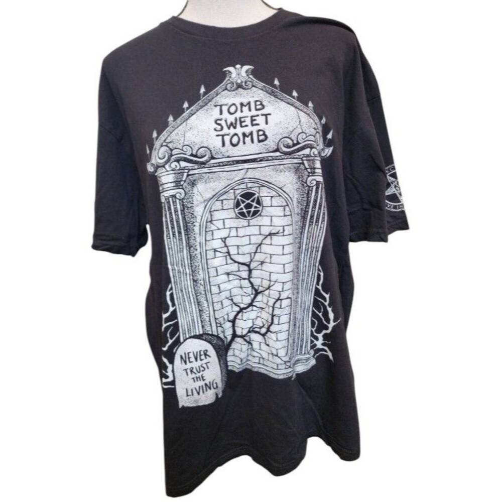 Blackcraft Cult 'Tomb Sweet Tomb' Tee Size Large Black Goth Horror